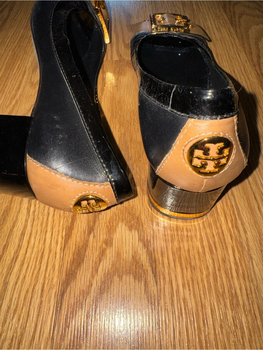 Tory Burch classic black